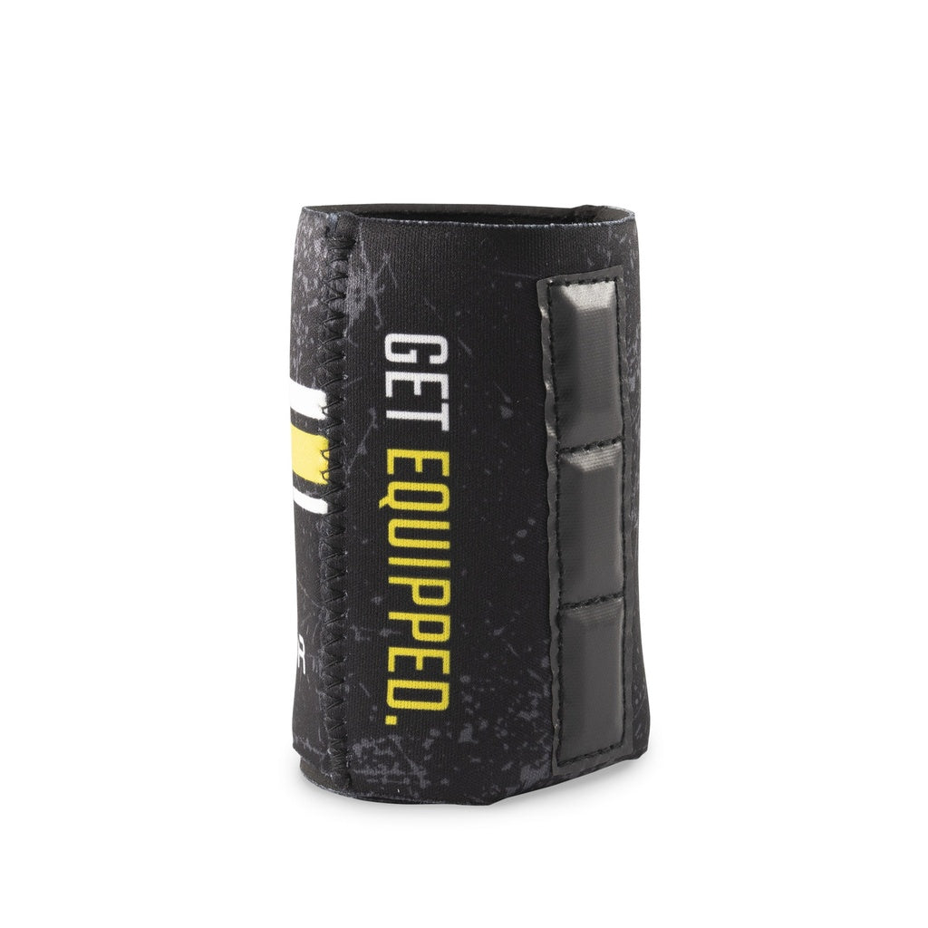 Mob Armor Black Magnetic Can Cooler